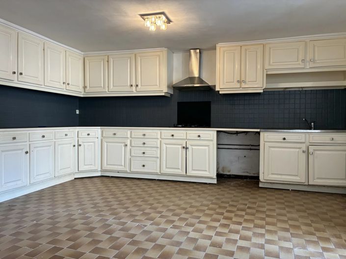 Image No.2-Maison de 3 chambres à vendre à Montmorillon