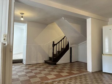 f3e488d6d5f5a2f7b5be26a2e004b019d375678c01192