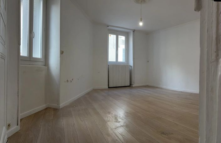 Image No.5-Maison de 3 chambres à vendre à Montmorillon