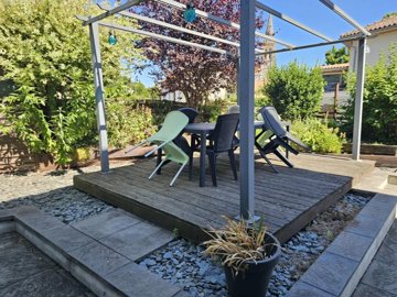 8d8479a49fd86184bcb5056e068862f197e94d89c8192