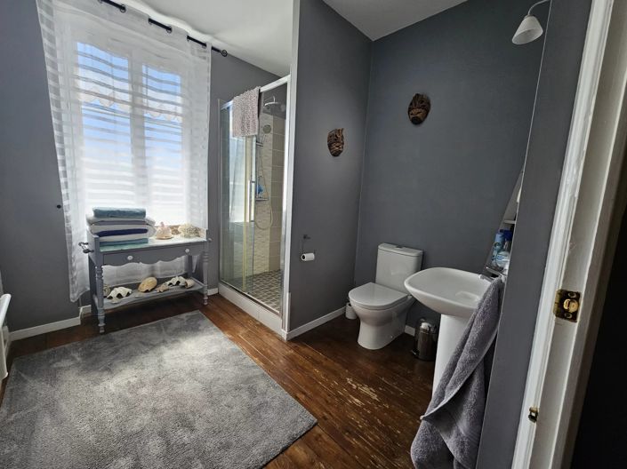 Image No.9-3 Bed Village House for sale