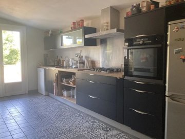 e4ae03ef81bfd3659889fb99644ff9fd13970c056c192