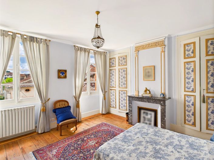 Image No.15-7 Bed House for sale