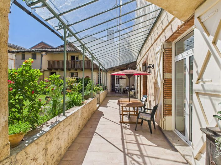 Image No.2-7 Bed House for sale