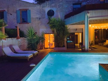 418258e325722461669dbe6f3784b19302d74f4cf8192