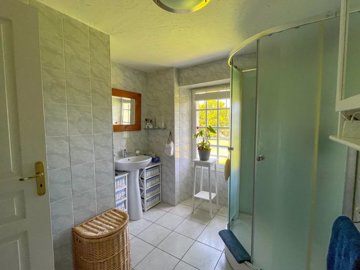 93de904a849ccd55b88fcd239e8c7407fcb371069a192