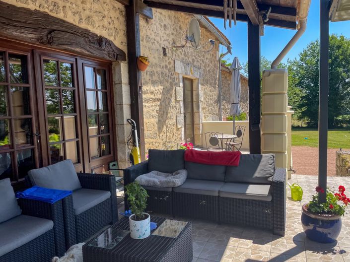 Image No.3-Maison de 3 chambres à vendre à Saint-Saud-Lacoussière