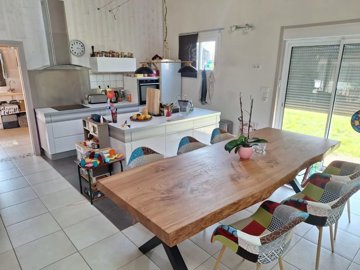 33ad0480edb850f70f94fd3e1d4e618f63c08e1c49160