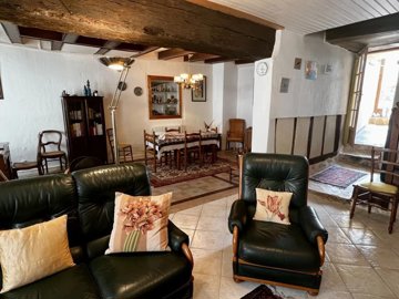 8cd3a43625f0616820c868ae718b215441722e4119192