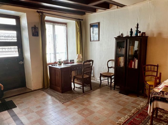 Image No.7-2 Bed House for sale