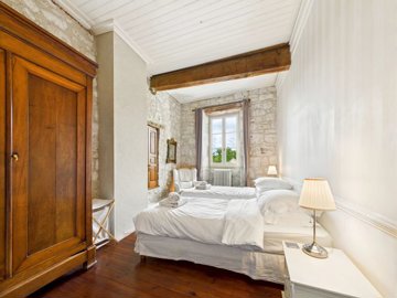 dcefe707b8975d27e5a120a91ba3d8c01b51b80124200