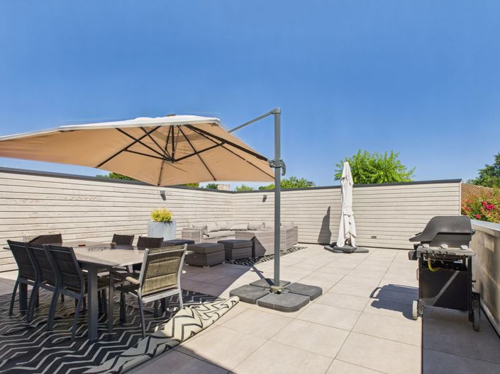 Image No.2-7 Bed House for sale