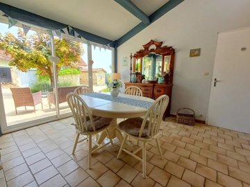 8aef51cae2867ff719ae34371fbd553c7ec25bf43e160