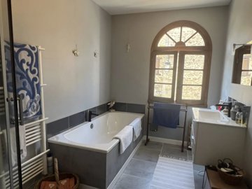 082faaf2a757b7e9d9d2d7d3c5a85b195e77fcdbd3192