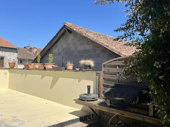 Image No.13-4 Bed Village House for sale