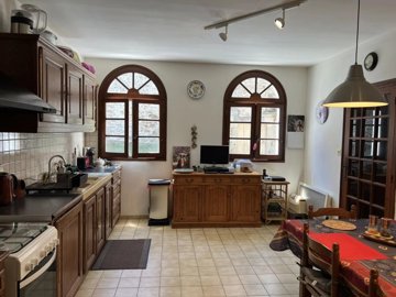 c2c7ce1894d28a74e06ac9dec7ee3a464f5422ee68192