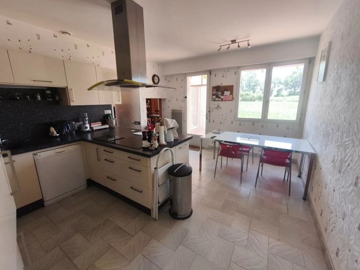 Image No.4-Maison de 4 chambres à vendre à Nesmy