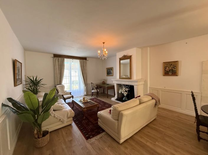 Image No.5-Maison de 5 chambres à vendre à Dordogne