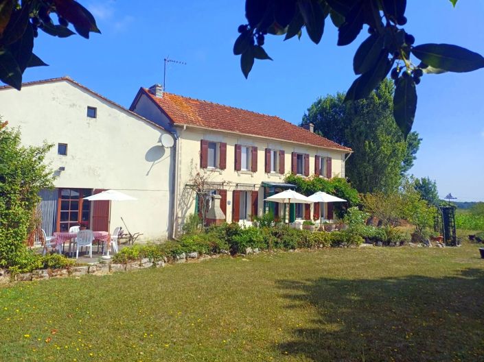 Image No.14-Maison de 5 chambres à vendre à Nieul-le-Virouil