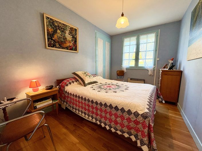 Image No.5-4 Bed House for sale