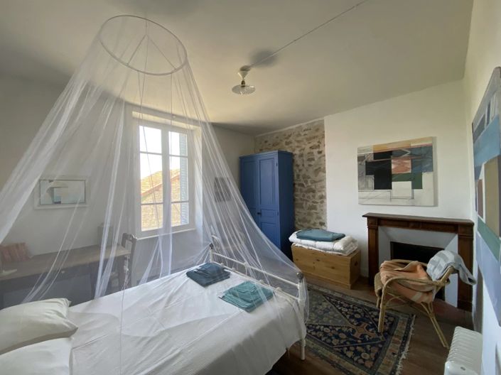 Image No.7-2 Bed House for sale