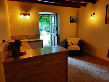 8eee35b5e4c98e0f6e2981d4d240a587249839e147192