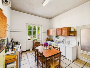 981ad353623f2dd57f6ab38d0435df7fa5e295ccfd192