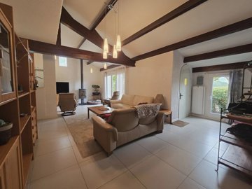 4691dd50948caf1c5d8b679dd4ff74143a43c945b7400