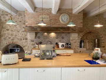 64e629f73389ebd343ae6429b4a1ff8c0765362350192