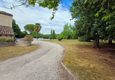 a35ecd7e34e2f2af061cf048e4808efdd40f2811c2160