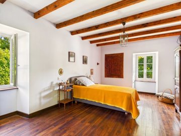 c199955c428f2096ecaca9fe9100f5558544228afd192