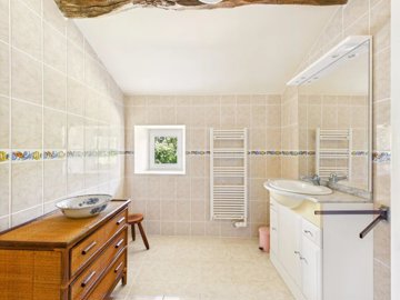 a43b27cce37eac1d0522011af179be49f5f5c6fc54192