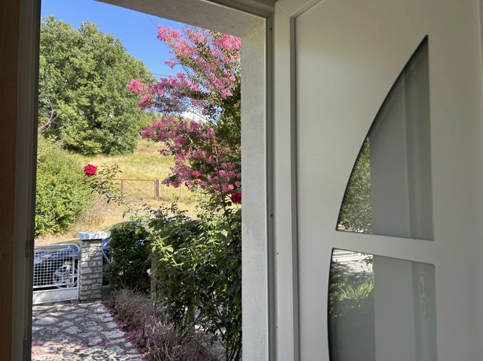 Image No.5-Maison de village de 2 chambres à vendre à Chalais