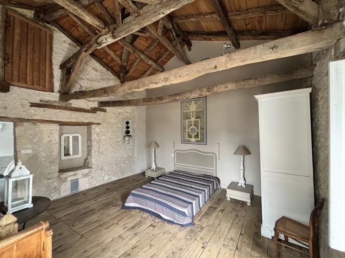 Image No.15-5 Bed Village House for sale