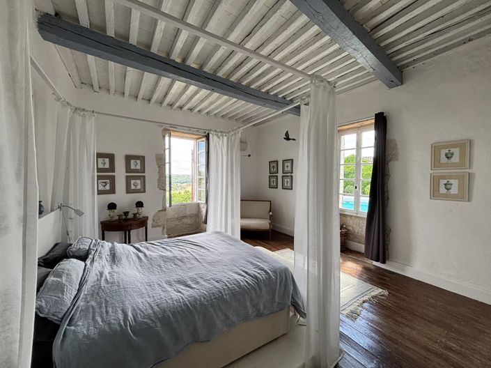 Image No.4-5 Bed Village House for sale