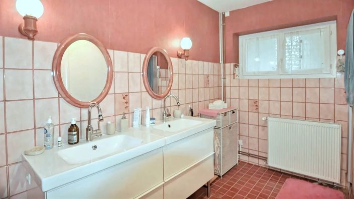 Image No.13-3 Bed House for sale