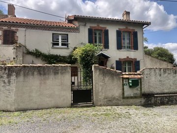 07b71fe6f0881deed42e7f908b5aa90d2668abd577192