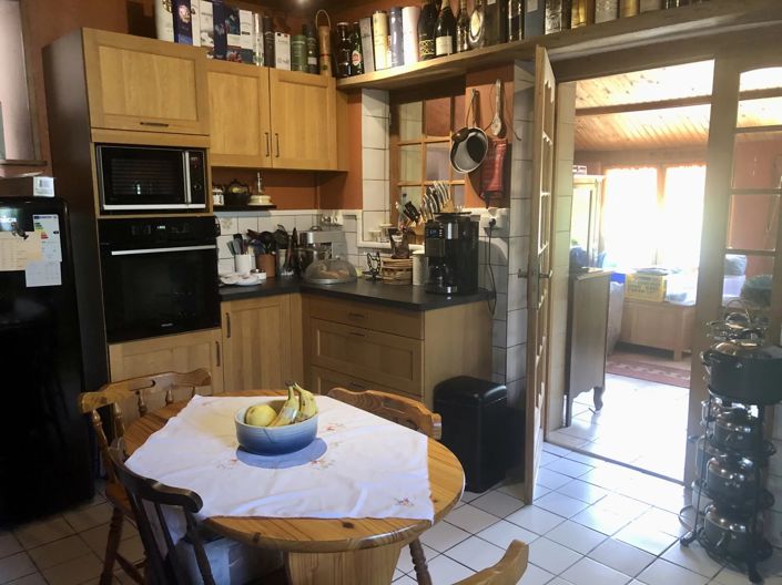 Image No.7-3 Bed House for sale