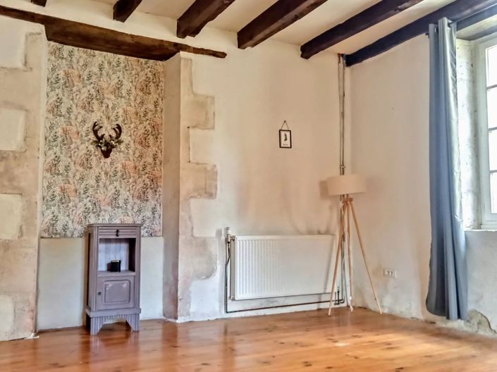 Image No.9-Ferme de 3 chambres à vendre à Confolens