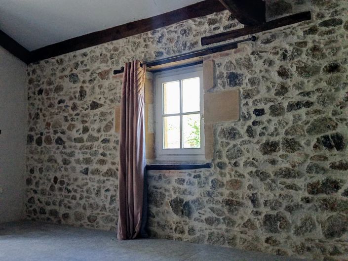 Image No.10-Ferme de 3 chambres à vendre à Confolens