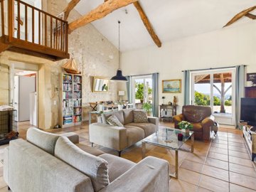 c27498a07fe14397e8579043c50ff7fae8f7810d01192