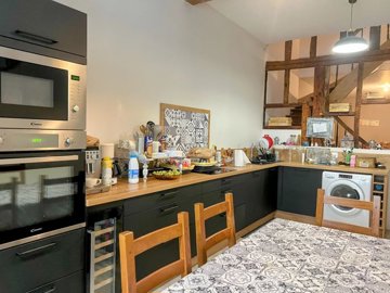 9fb9b493e53c3e1643d40cc83696bccd74958184cf192