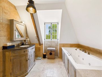 7a28b8a53a94a222f007bf9d6d8e22af1d0f58d1bc200