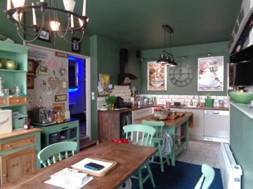 cbfd92e7f65f19d94bb190134d6d2b2798773664d2640