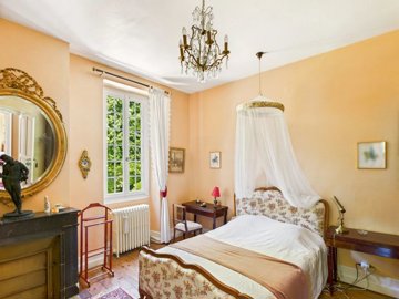 970f3fc8dae6590219ceff6f7bf58f7085401110b2200