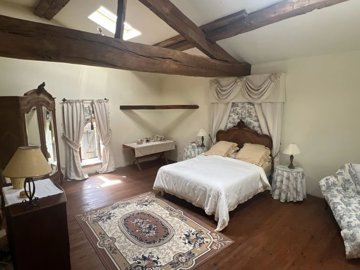 a39372e982f1106bb6789195d32e2ad1df37aa17b2192