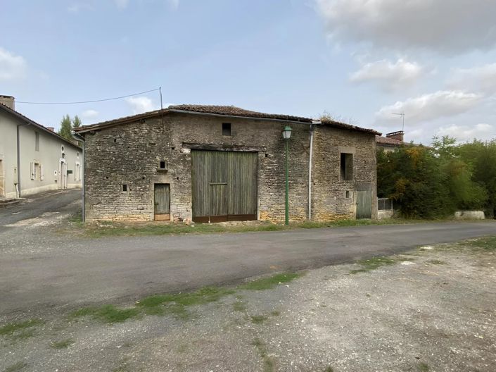 Image No.11-Maison de 2 chambres à vendre à Charroux