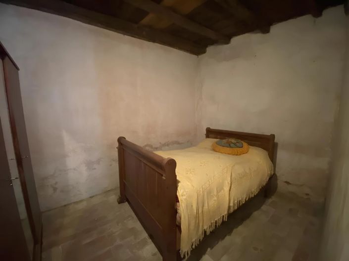 Image No.6-Maison de 2 chambres à vendre à Charroux