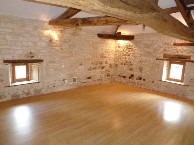 Image No.10-Maison de 3 chambres à vendre à Brux