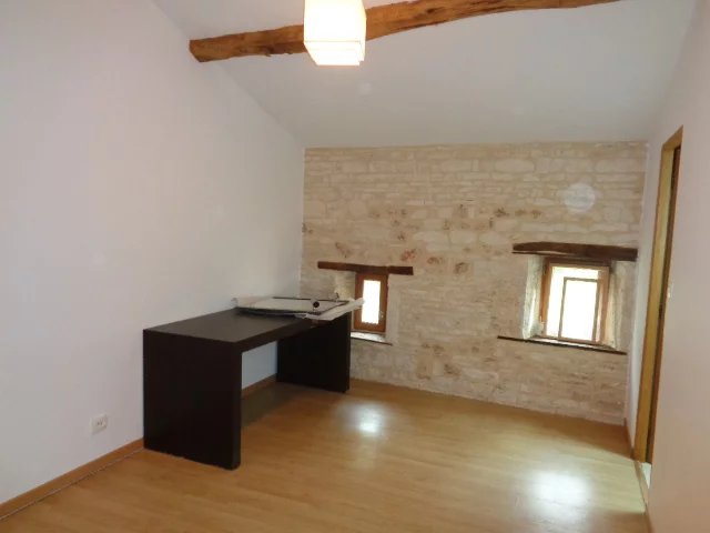 Image No.9-Maison de 3 chambres à vendre à Brux